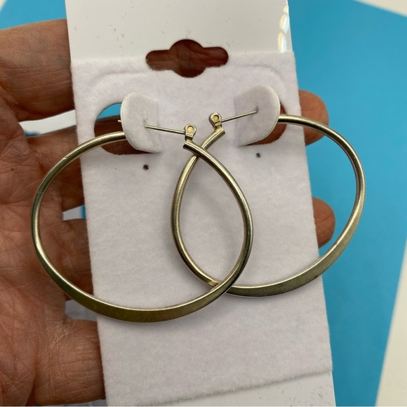 Silver Tone Pierced Earrings Bundle of Three Pairs - Picture 2 of 6